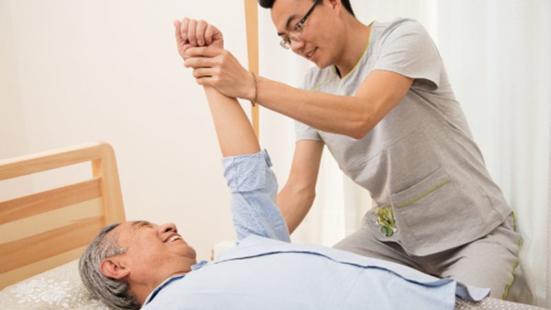 养老服务加盟代理：揭秘加盟背后的利润真相**